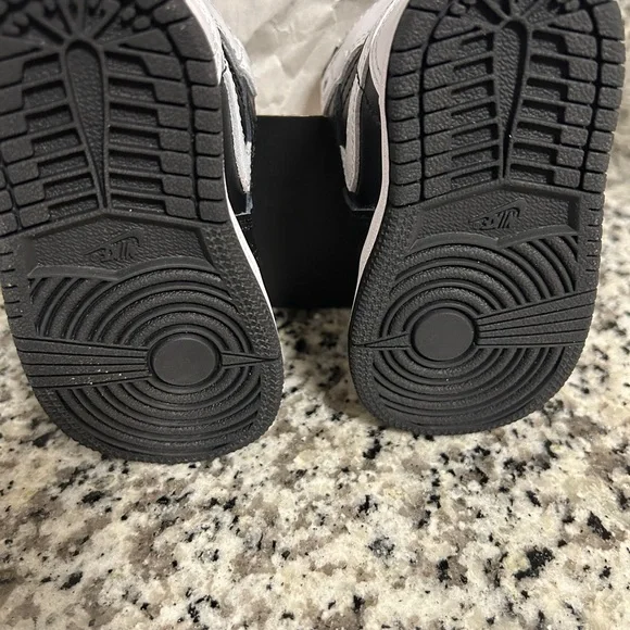 Jordan 1 Retro High OG (TD) - Black/White-White NIB. Never even tried on. - Picture 7 of 11